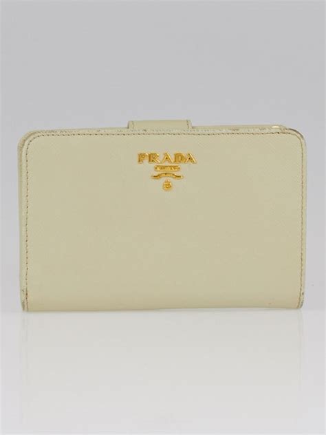 Prada Cera Saffiano Leather Portafoglio Lampo Wallet 1M1225